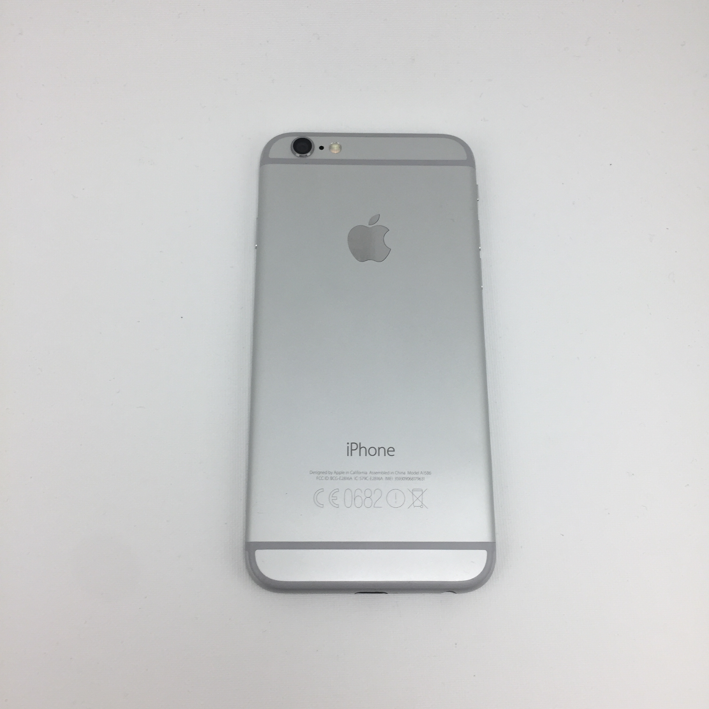 iPhone 6 64GB Silver OLÅST